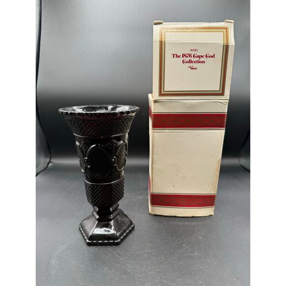 Vintage Avon 1876 Cape Cod Ruby Red 8" Flower Vase – New in Box - Picture 2 of 8